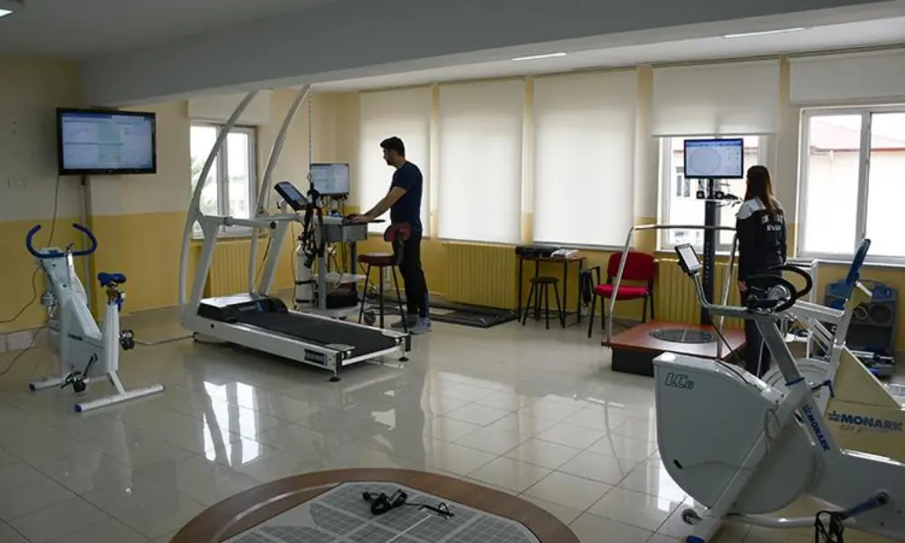 SİVAS’TA SPORA YENİ TESİSLER
