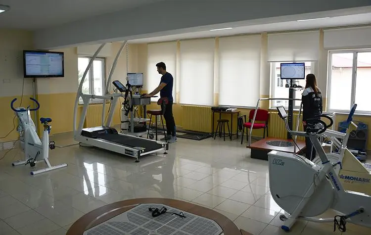 SİVAS’TA SPORA YENİ TESİSLER